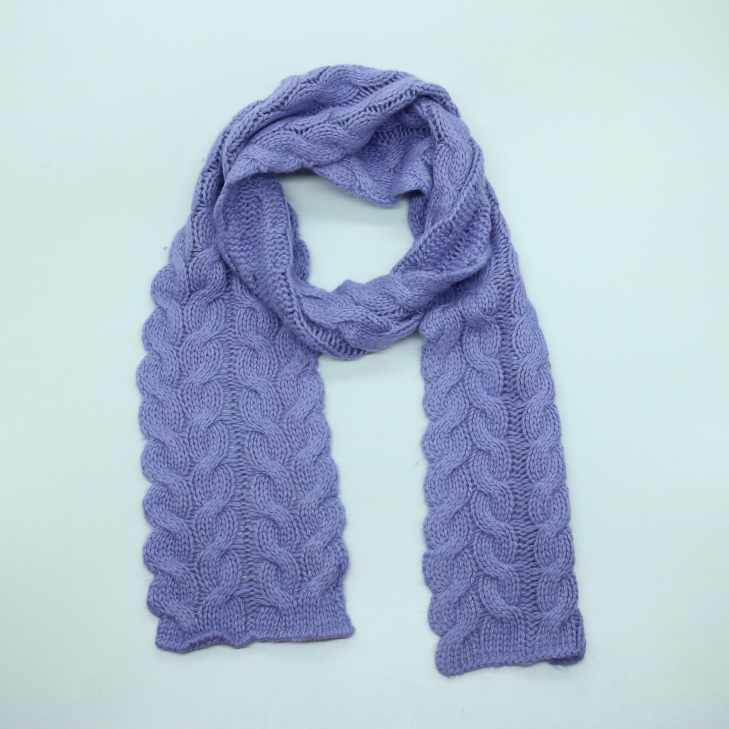 SCARF IN CABLES DESIGN-2