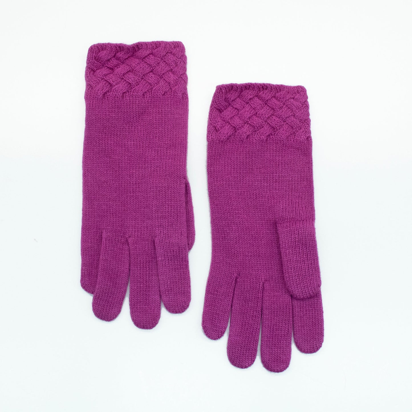 GLOVES IN BASKET WEAVE STITCH-3