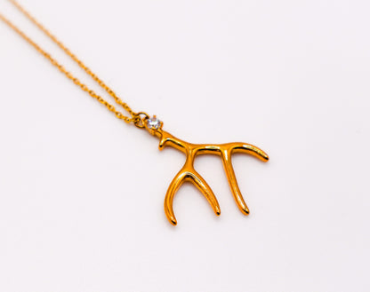 Golden Antler Elegance Necklace-2