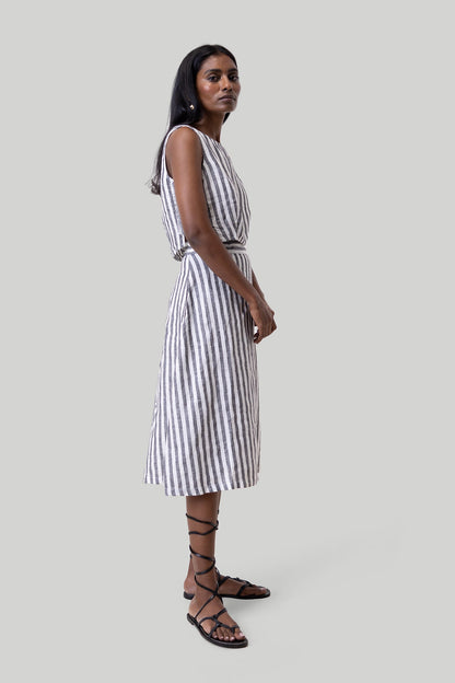 Overlap Midi Skirt in Linen Stripes-4