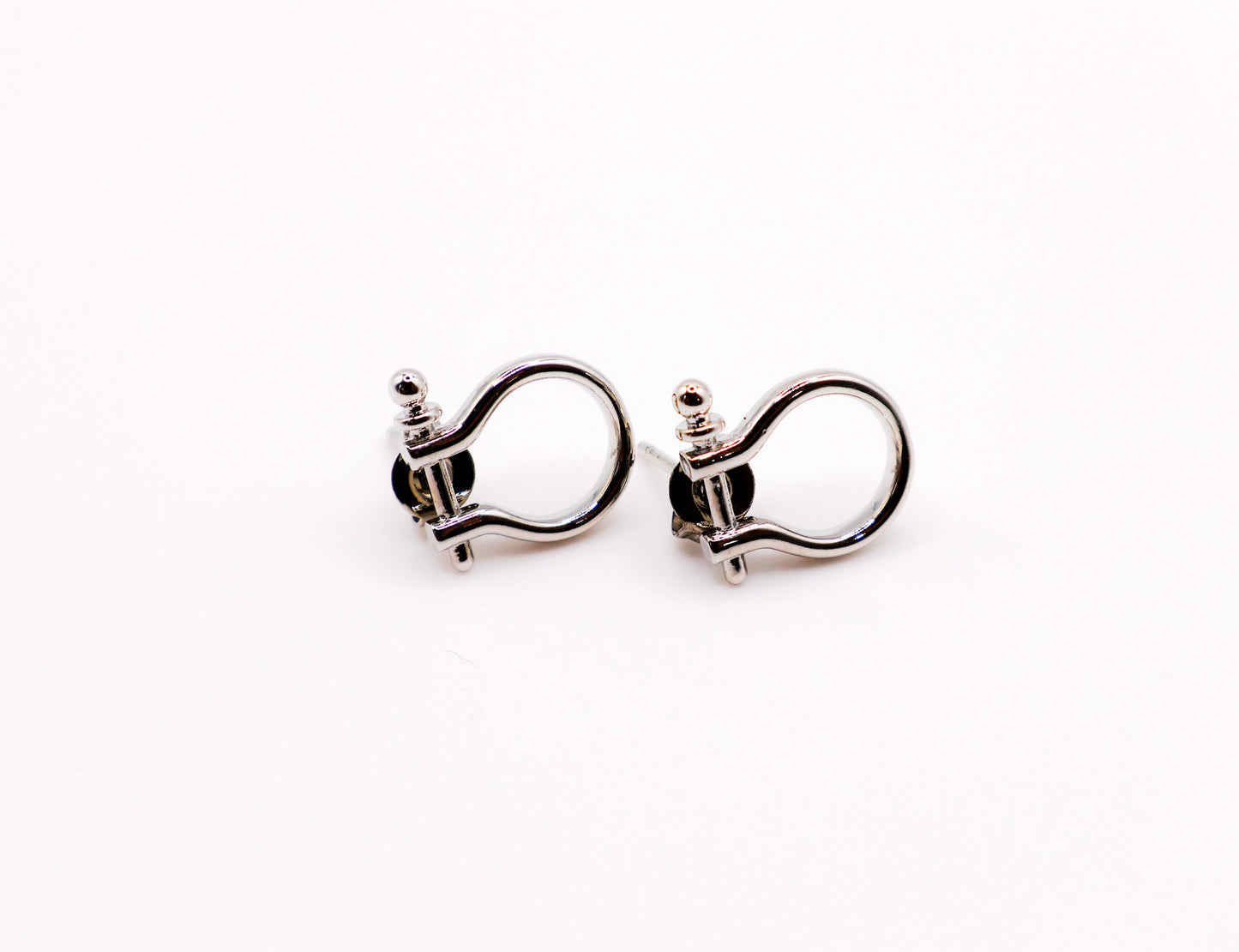 Whimsical White Gold Horseshoe Earrings-2