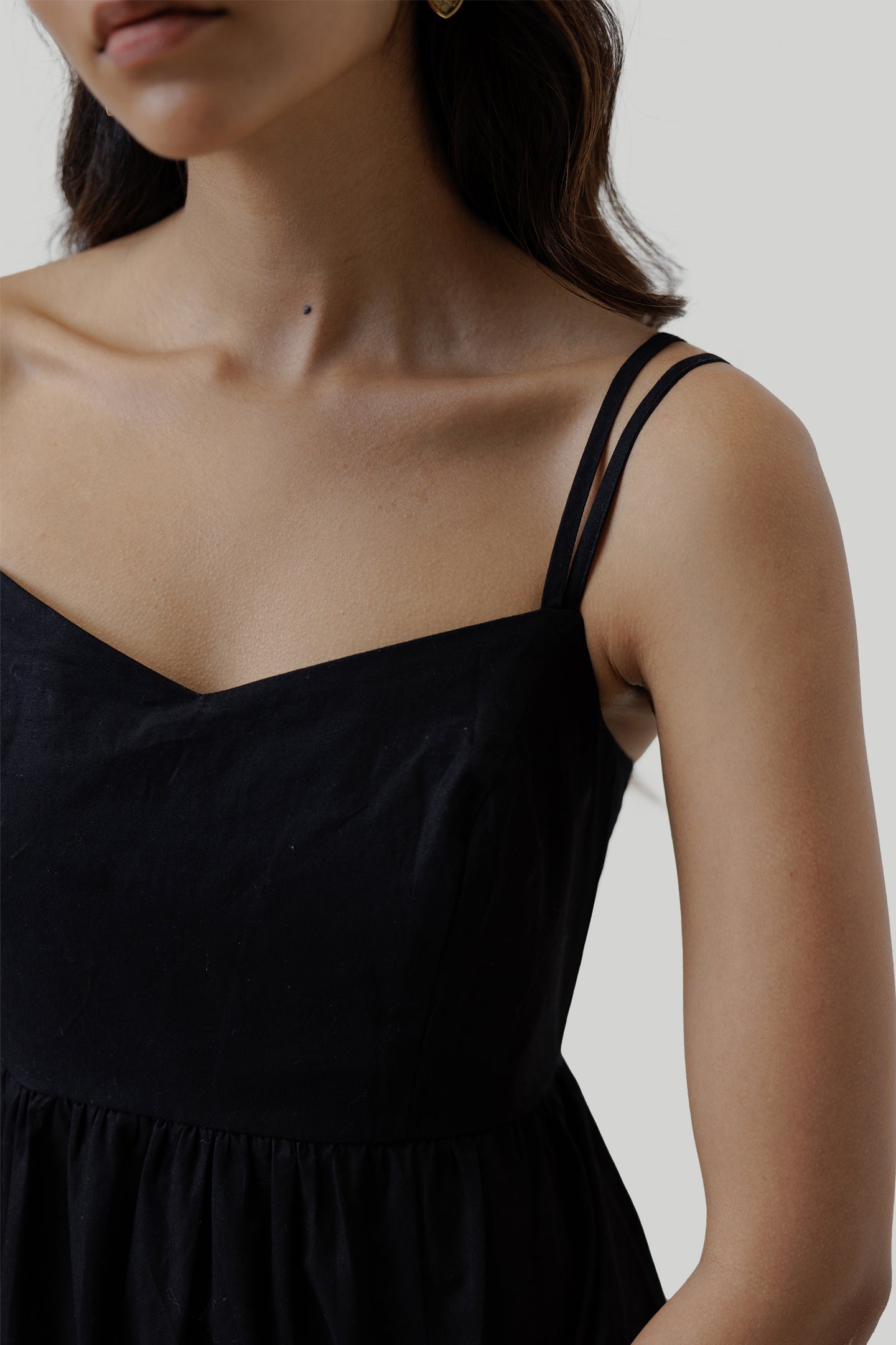 Strappy Gathered Midi Dress in Black-2