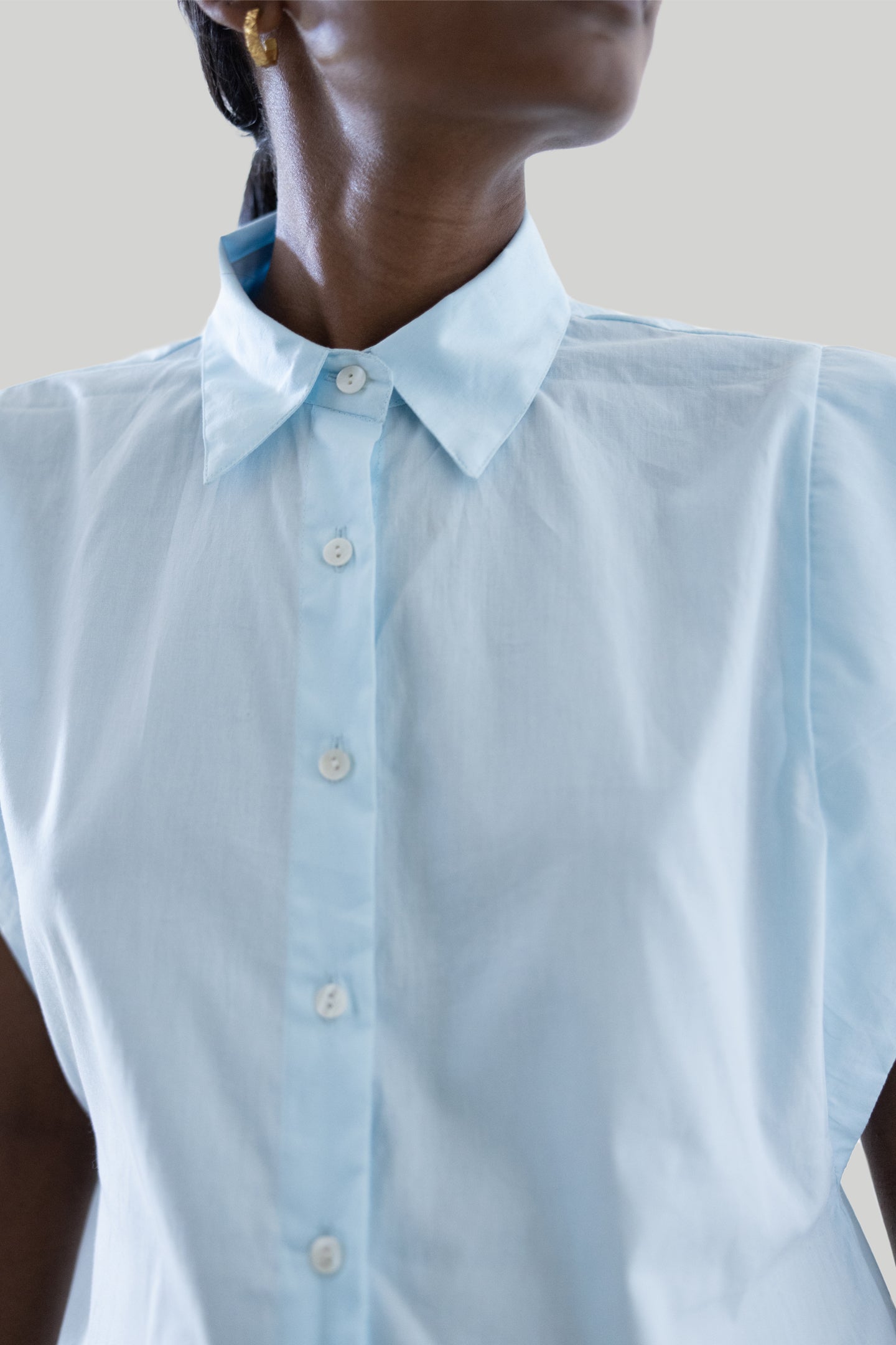 The Perfect Summer Button Down in Blue-0