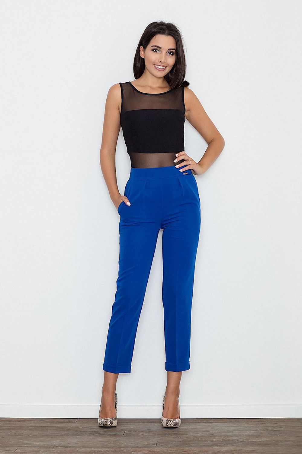 Slim-Fit Cropped Dress Pants