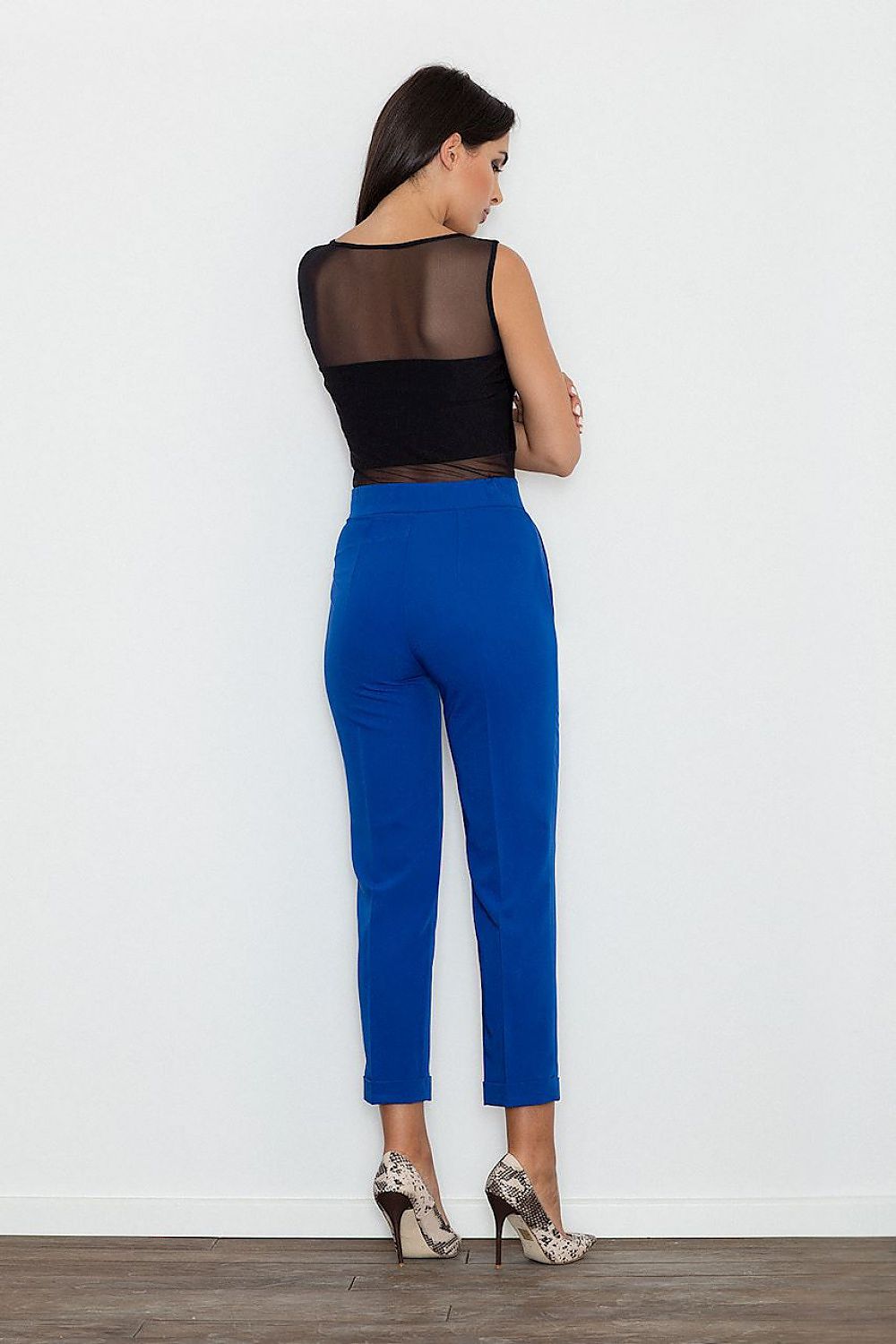 Slim-Fit Cropped Dress Pants