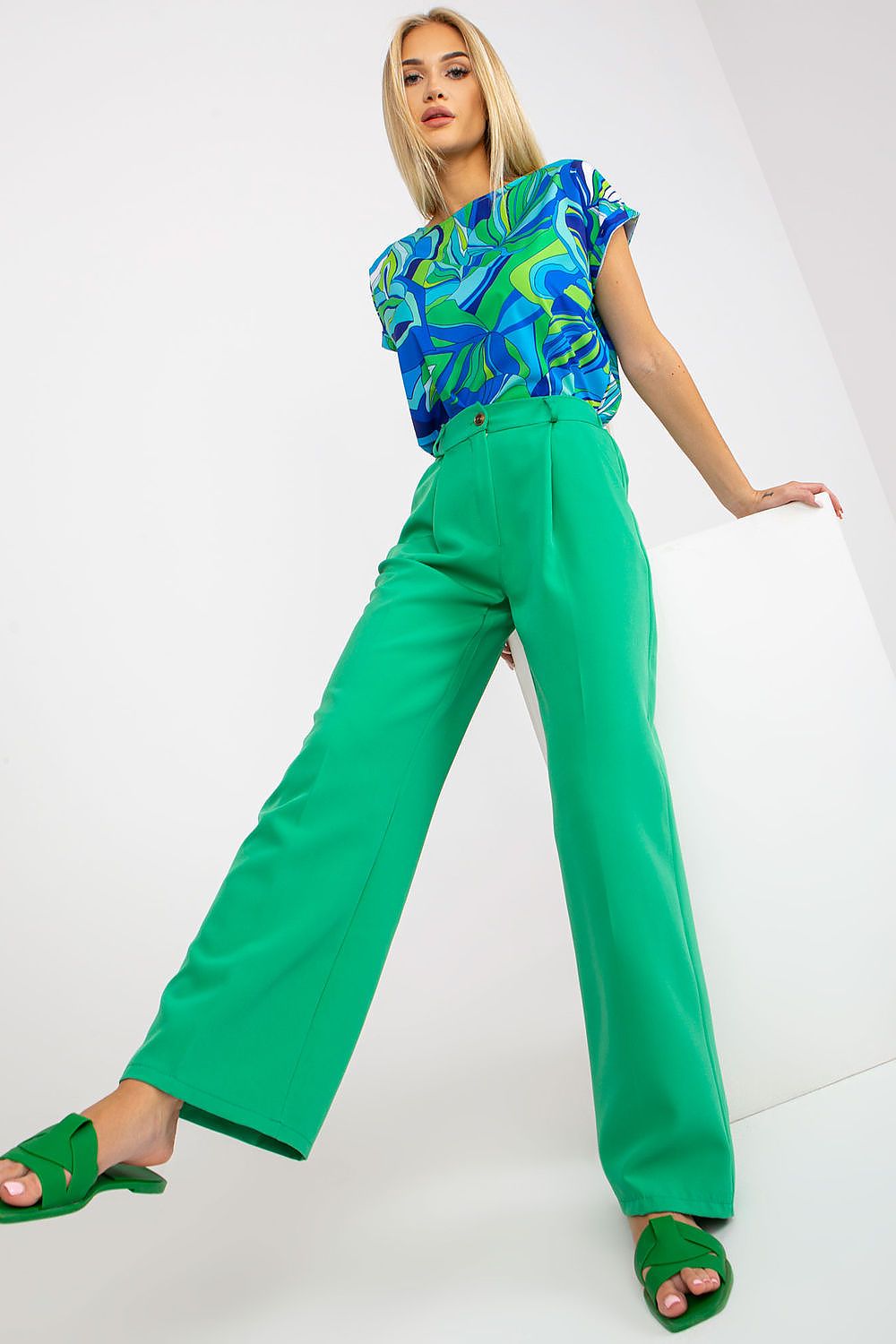 Classic Pleated High-Waisted Trousers