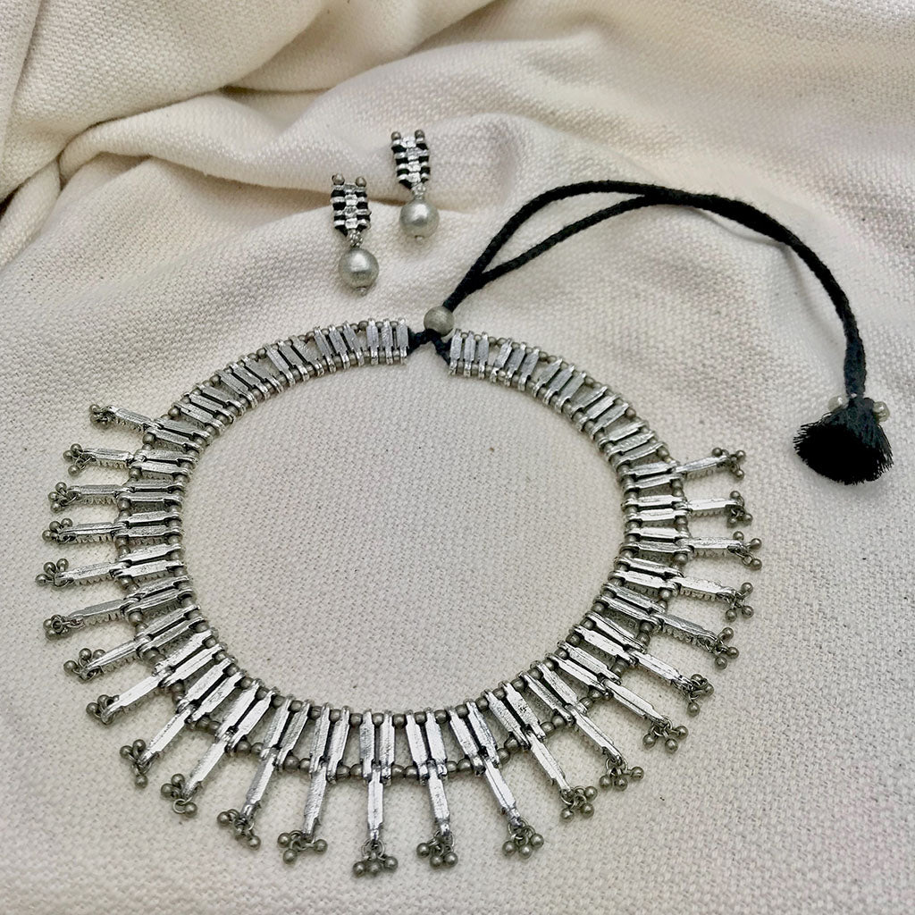 Nisha Collar Necklace-1